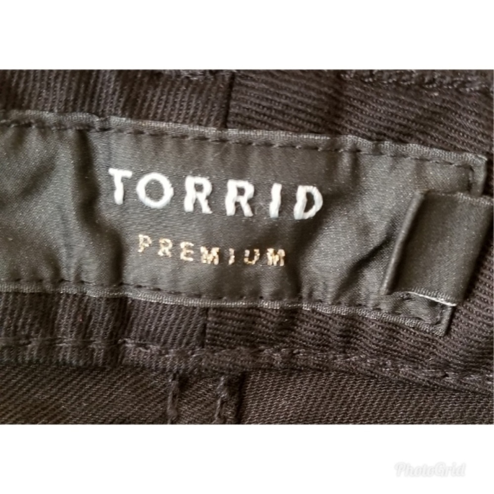 Torrid Black Distressed Embellished Skinny Jeans - Picture 5 of 8
